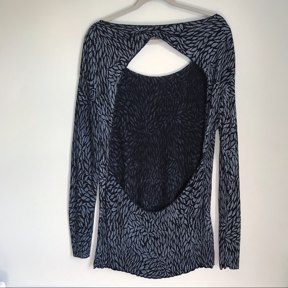 Revolve Indah Leaf Print Open Back Oversized Slou… - image 2